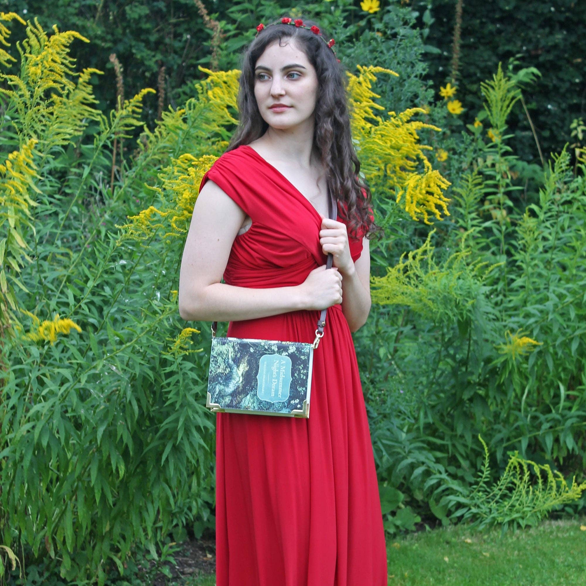 Book-shaped purse with 'A Midsummer Night's Dream' design on a white background