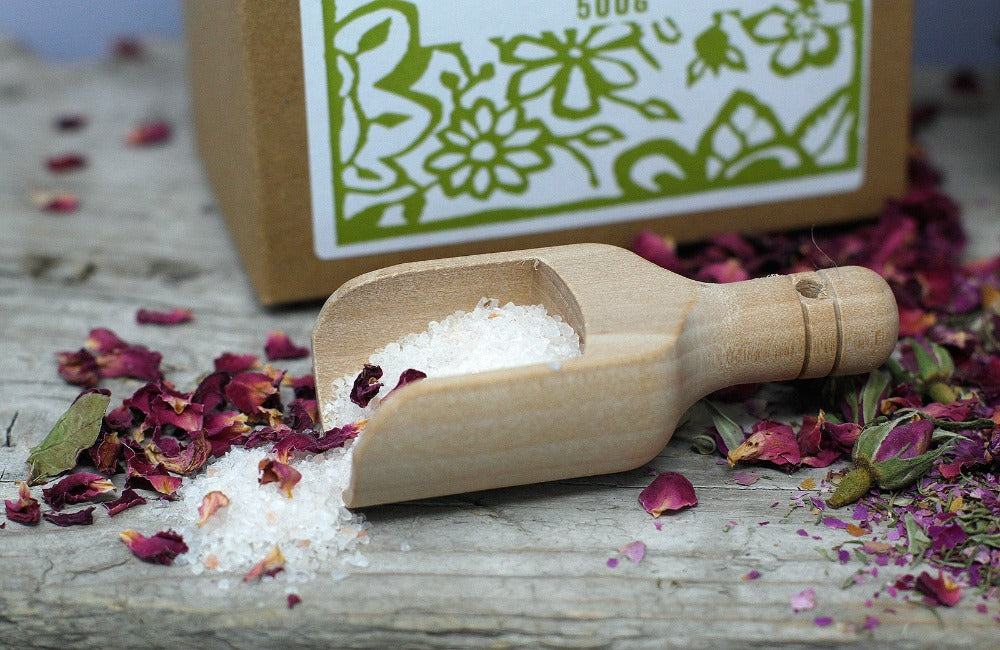 Agnes + cat bath salts relax wellbeing salt scoop gift idea