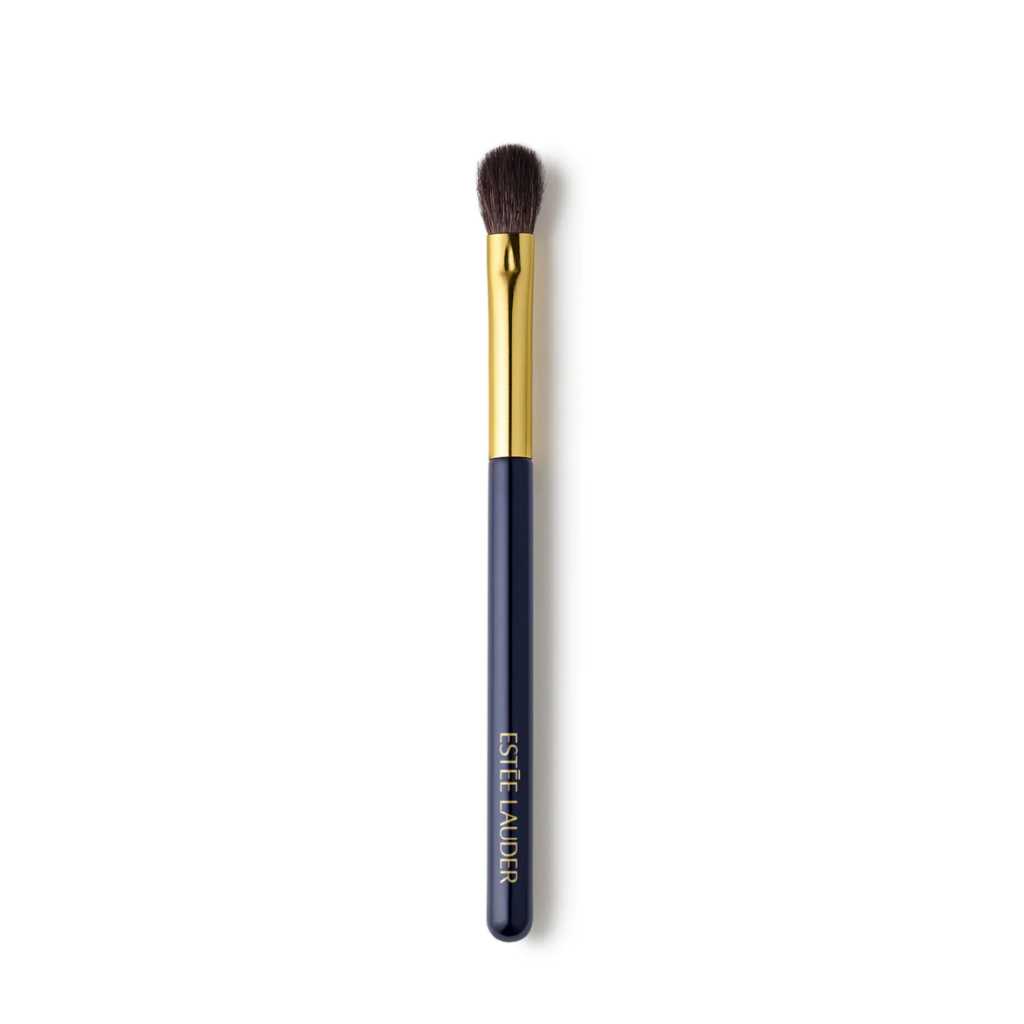 estée lauder blending eyeshdow brush makeup brush