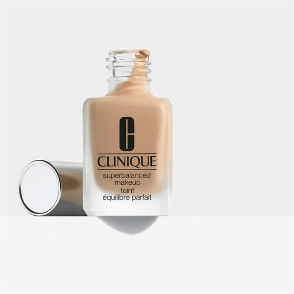 Clinique Superbalanced™ Makeup 30ml