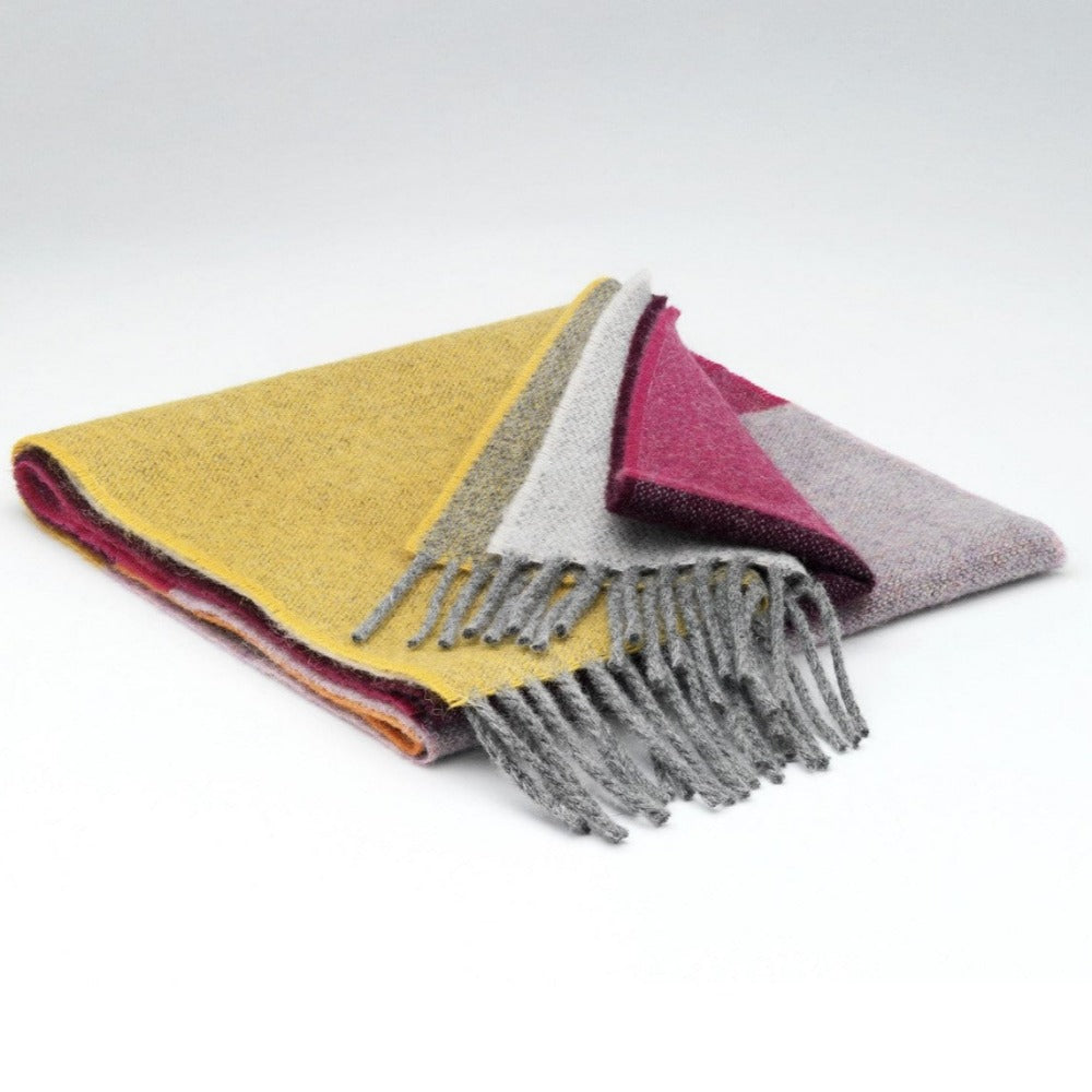 McNutt Scarf of Donegal - Lambswool Vegas Stripe