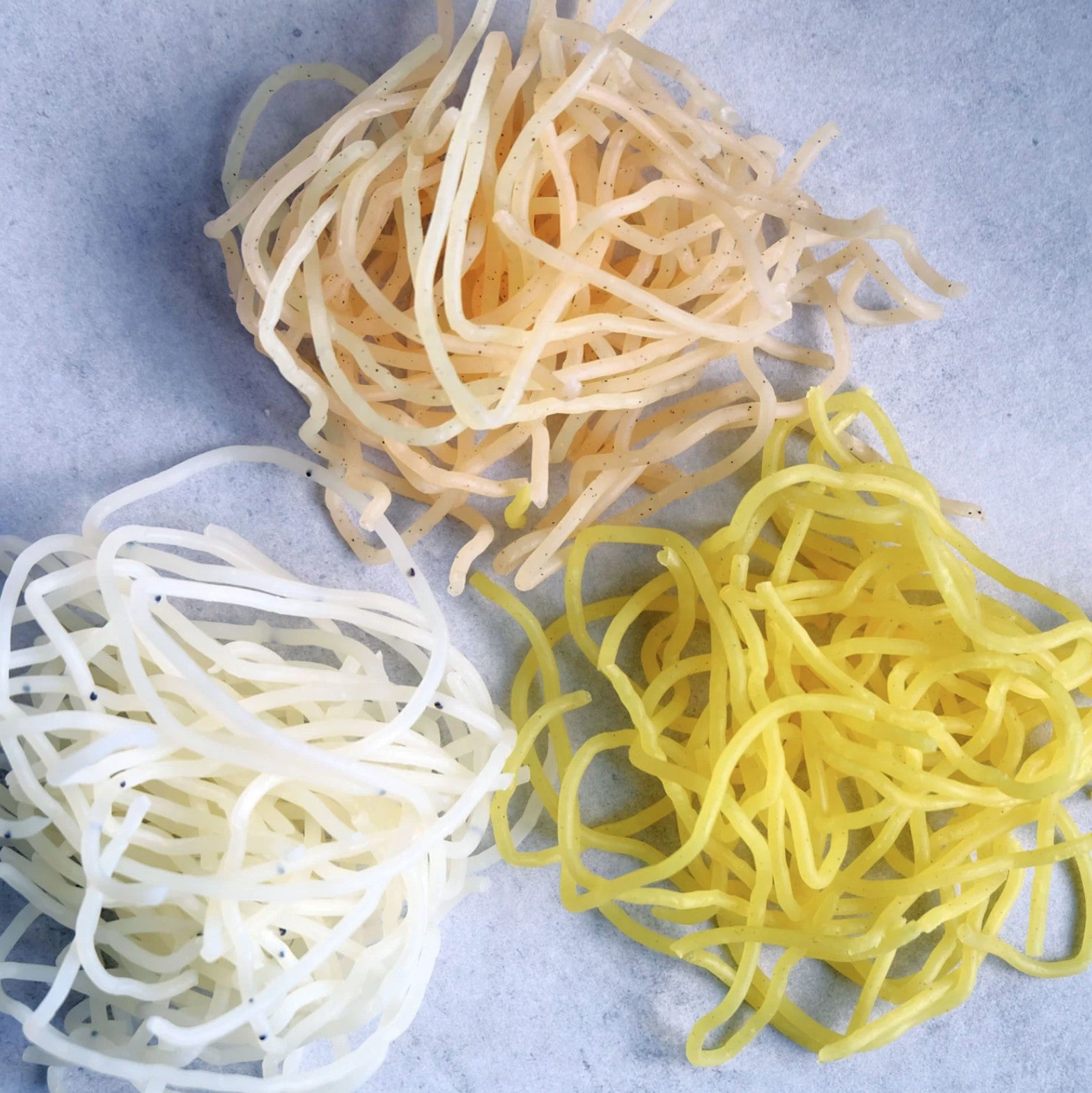 Paper Plane - Bath Noodles