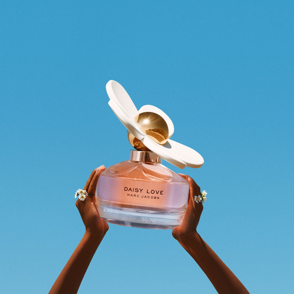 Marc Jacobs Daisy Love Eau De Toilette Spray – Town Centre Pharmacy