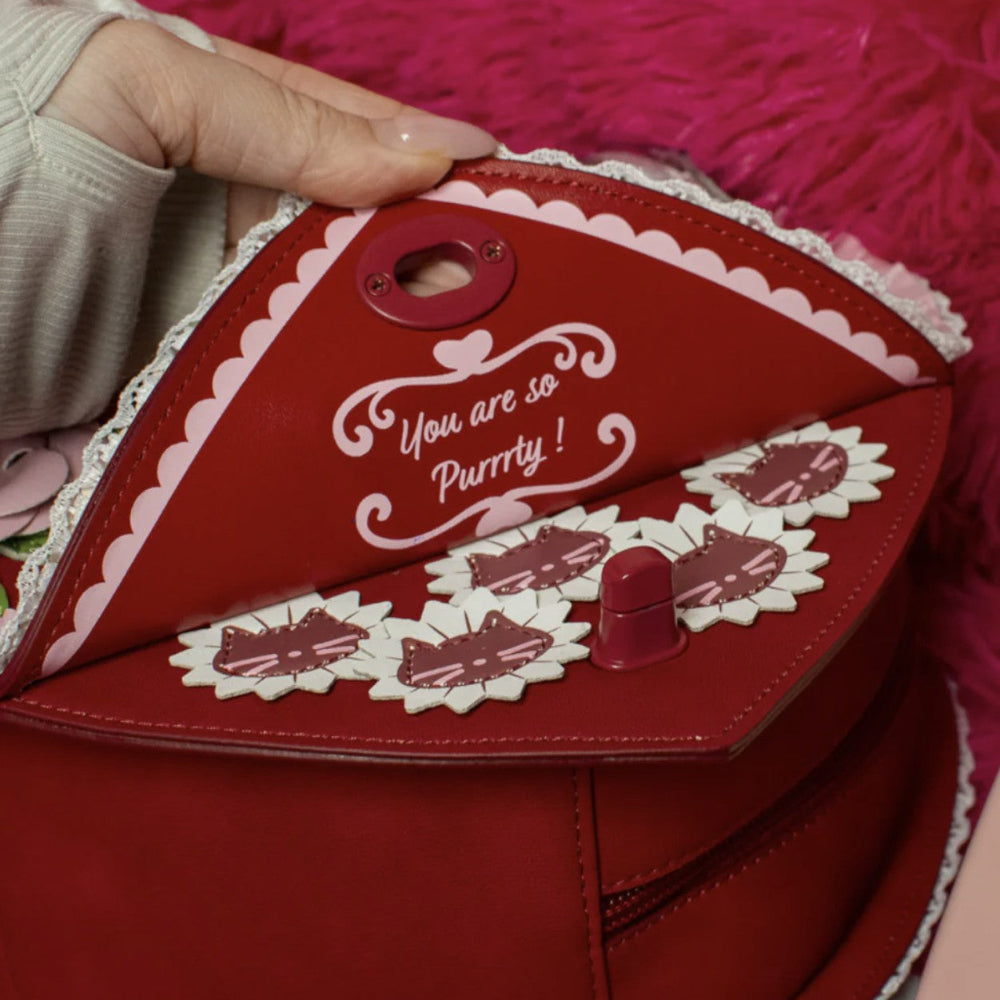 Vendula The Chocolate Heart Box Bag close up