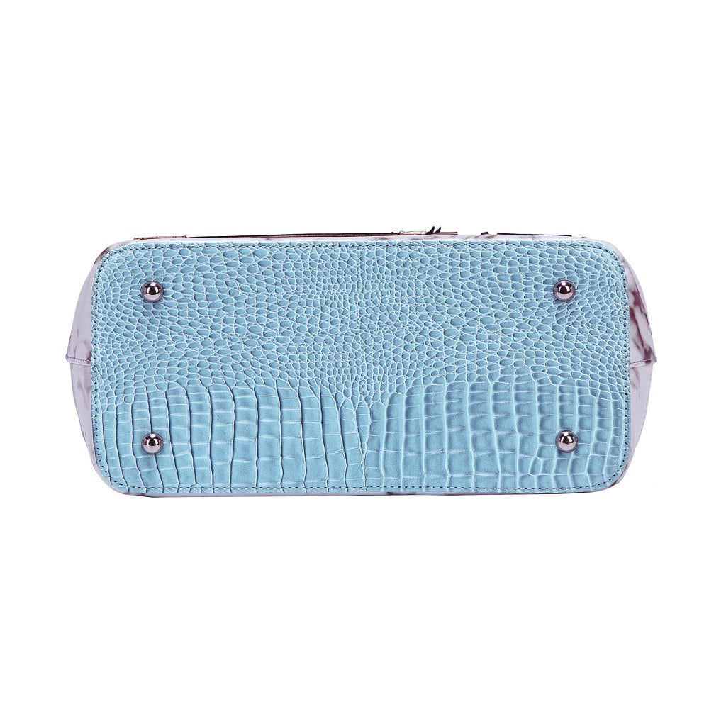 Vendula travel crossbody bag spacious vintage blue desgin with summer style